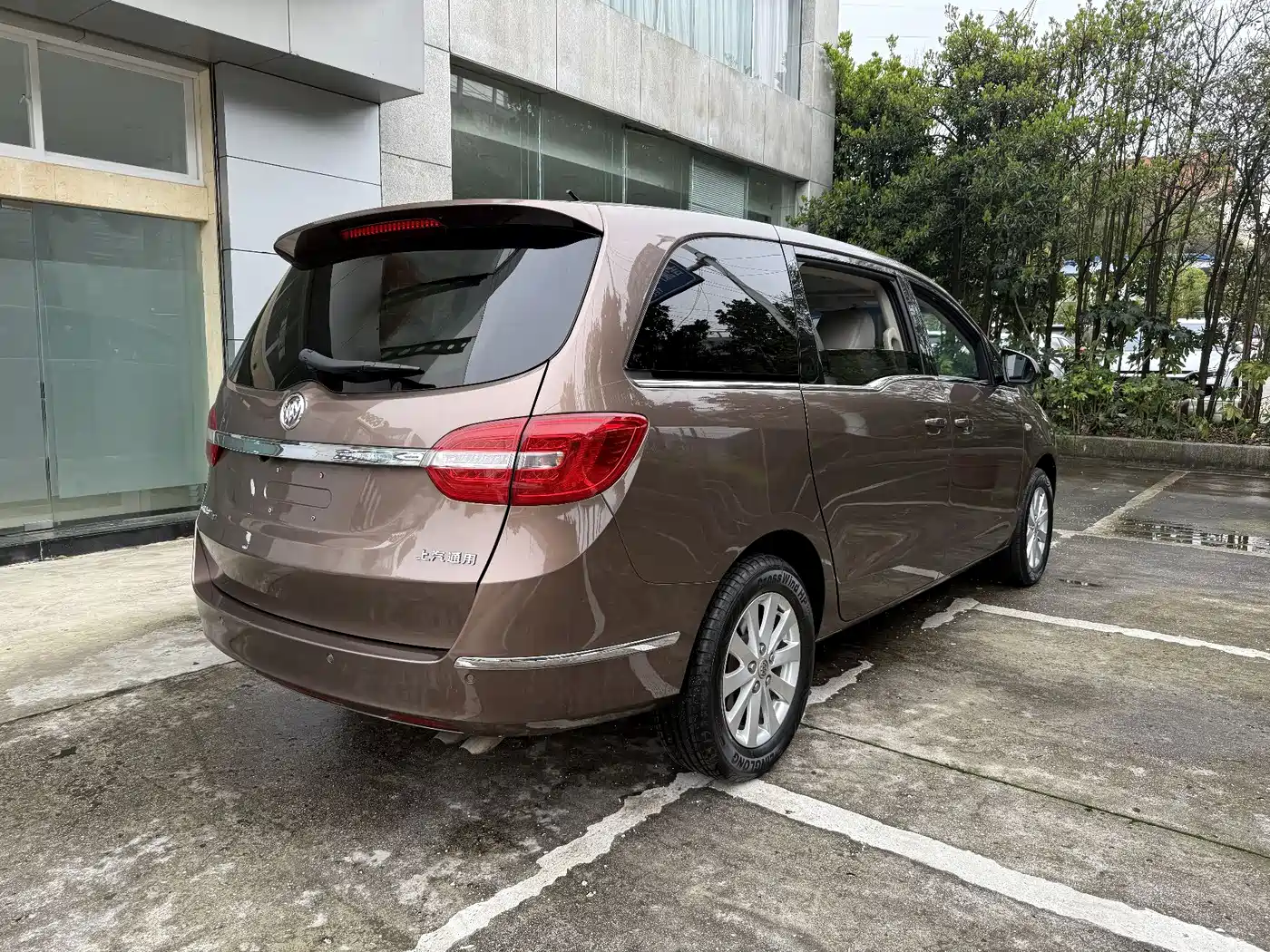 Buick GL8 2018 28T Comfort China VI фото 7