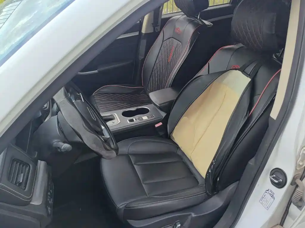 Yema Auto Bojun 2019 2019 1.5T CVT Luxury