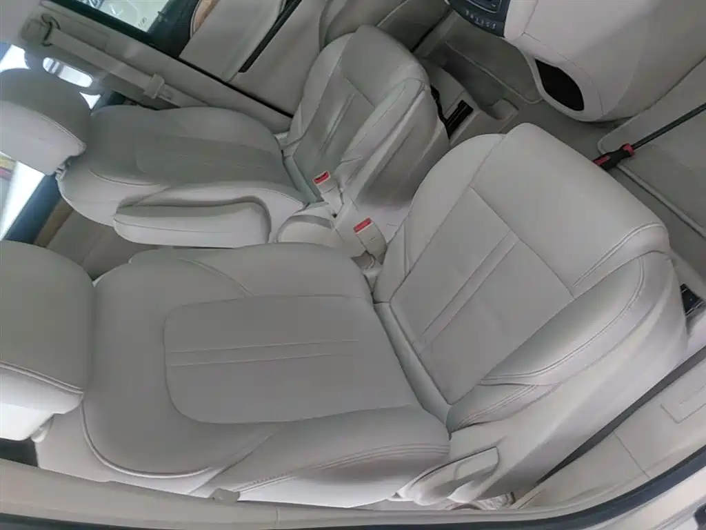 Buick GL8 2017 ES 28T Comfort Type China V фото 25