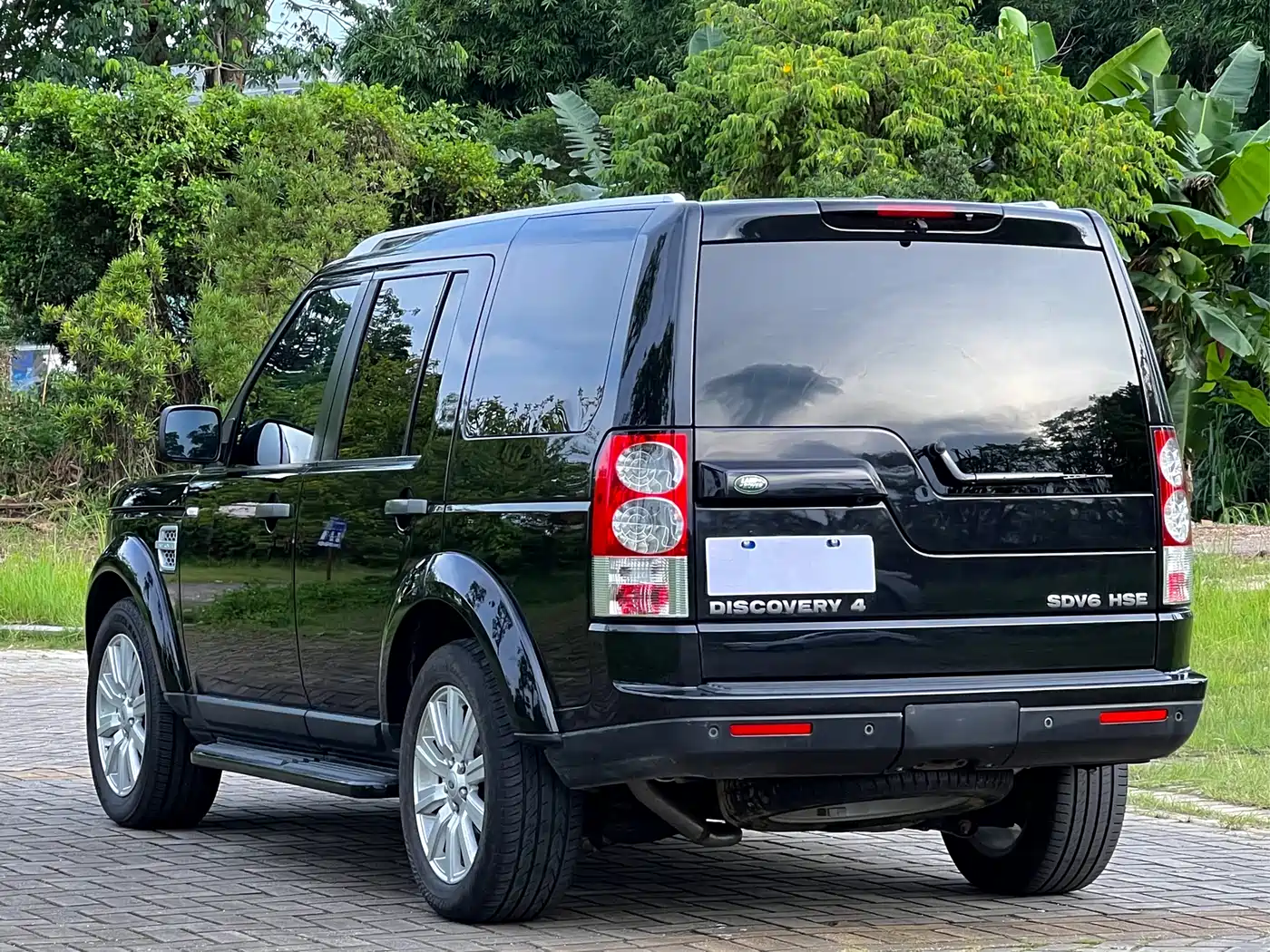 Фото 4 - Land Rover Discovery