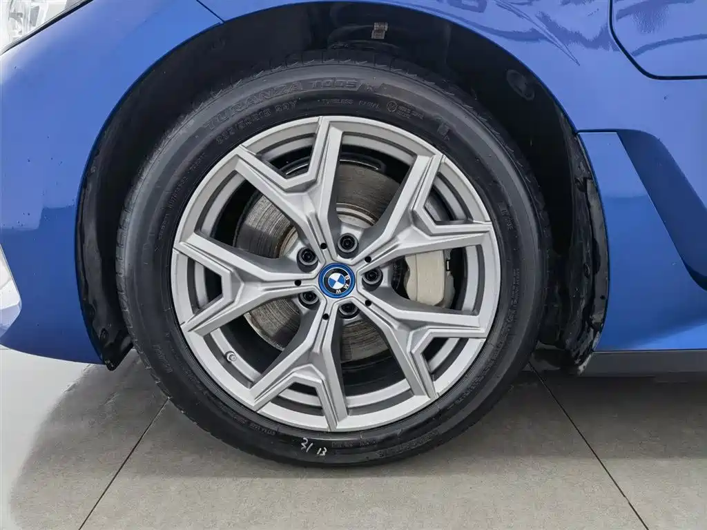 BMW i3 2022 eDrive 35 L фото 17