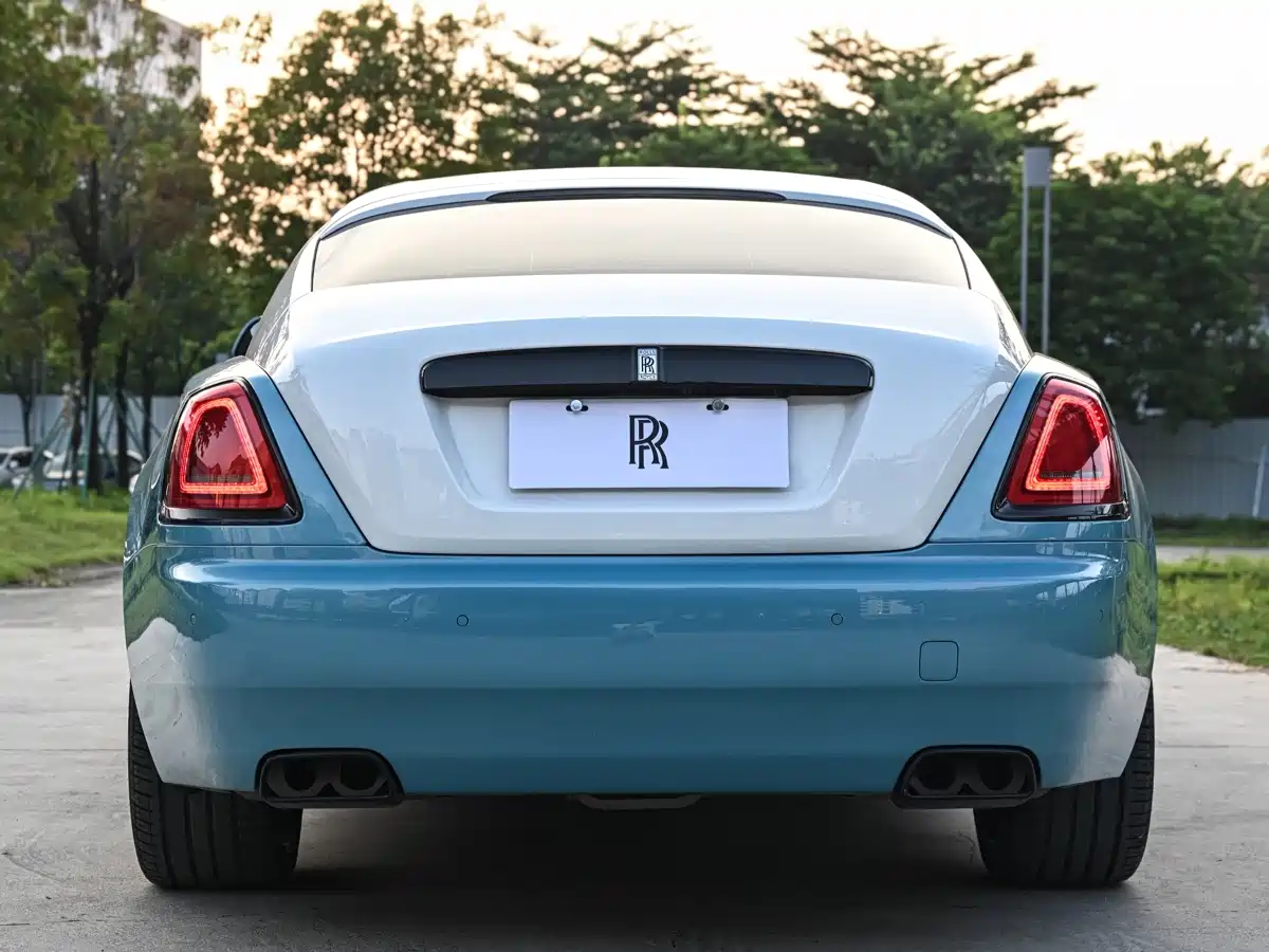 Фото 3 - Rolls-Royce Wraith