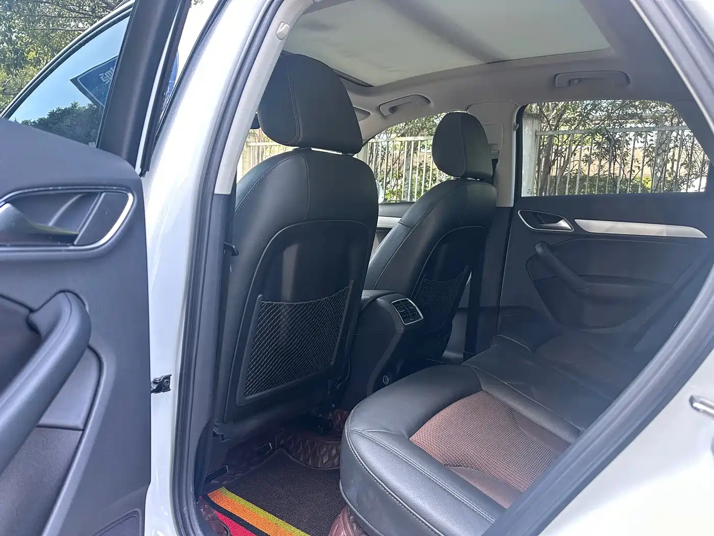 Фото 8 - Audi Q3