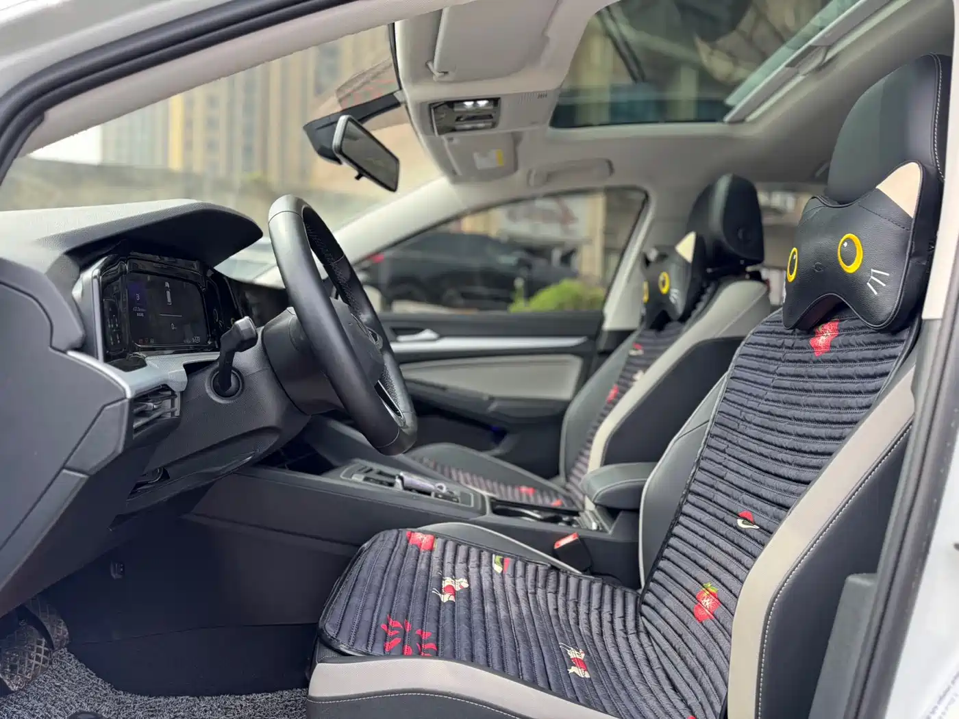 Volkswagen Golf 2021 280TSI DSG Pro фото 11