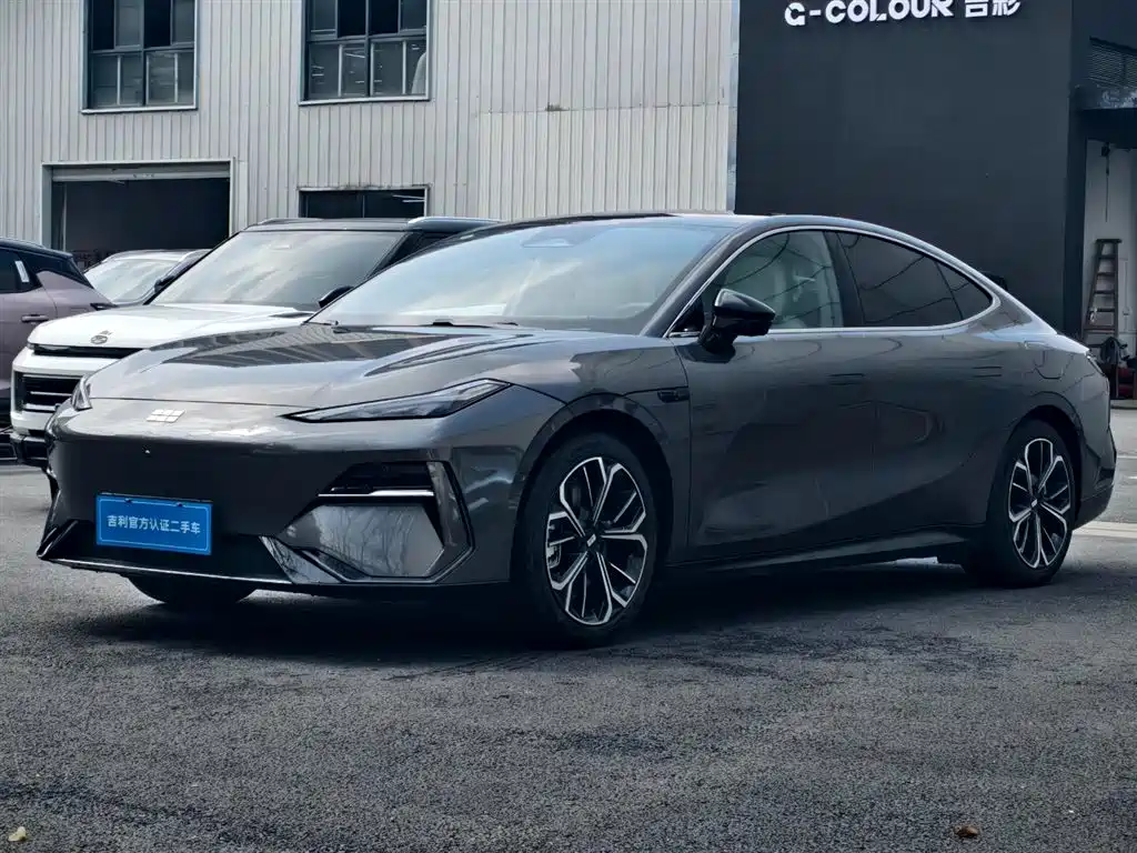 GEELY GALAXY GALAXY E8