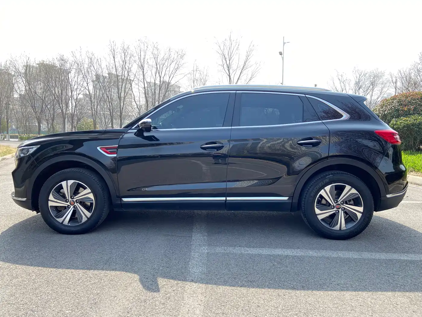 Hongqi HS5 2019 2.0T Smart Connect Enjoy Edition фото 2