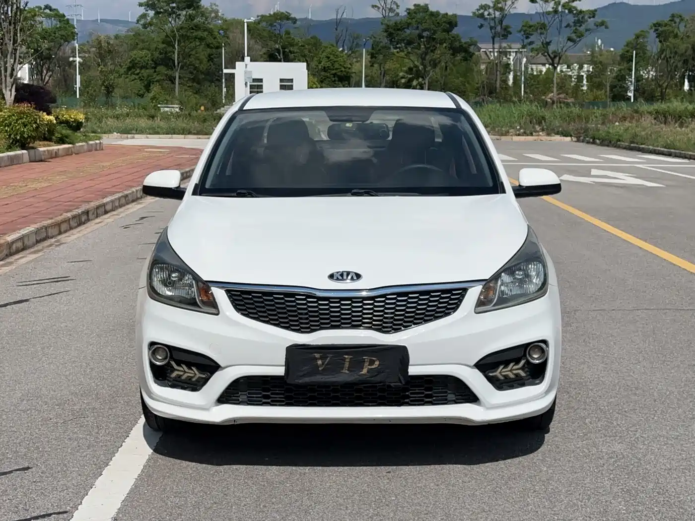 Kia K2 2017 Sedan 1.4L AT GLS фото 2