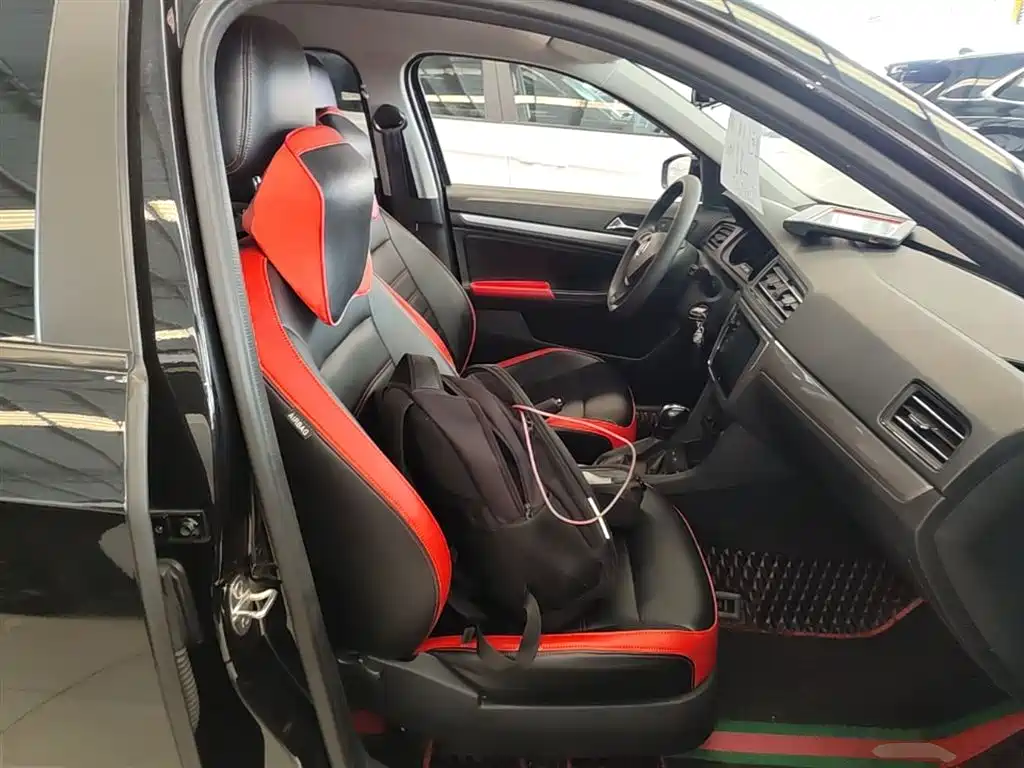 Volkswagen Lavida 2019 Lavida Start 1.5L Auto Trend (China VI) фото 25