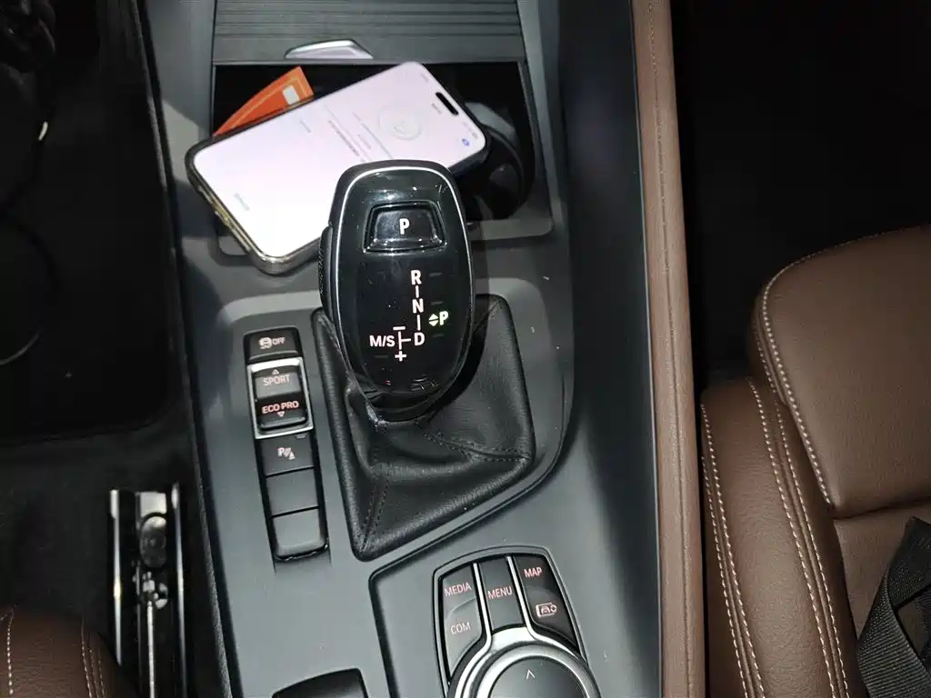 BMW X1 2022 sDrive25Li Leading фото 10