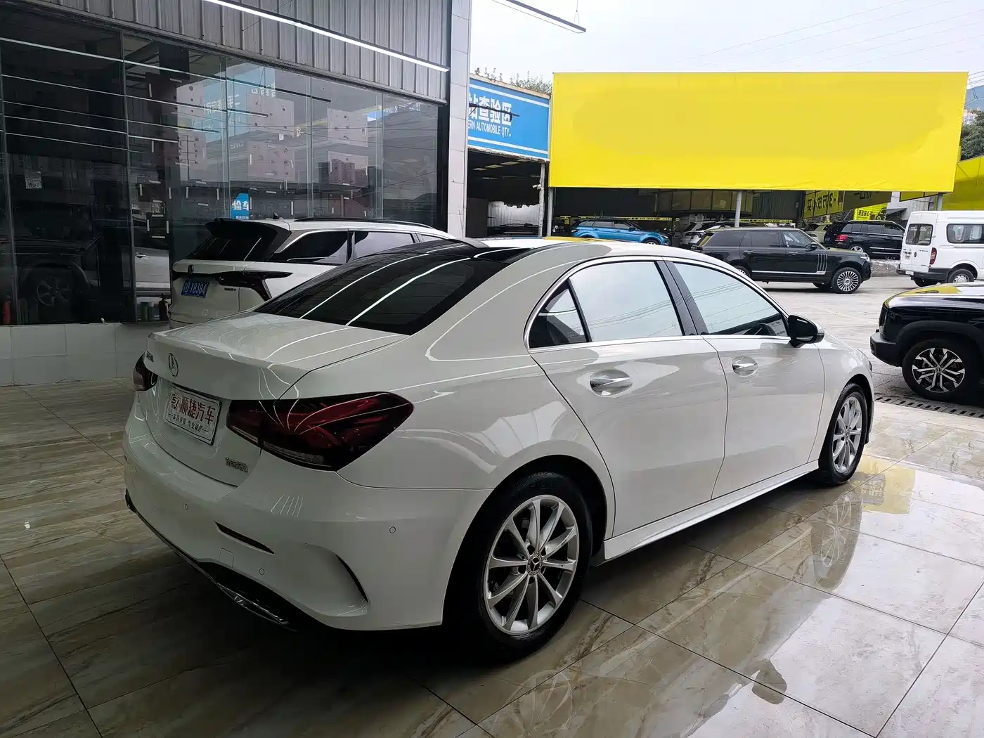 Mercedes-Benz A-Class 2021 A 200 L Sport Sedan Dynamic Type фото 11