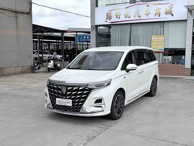 Roewe iMAX8 400TGI, Комфорт