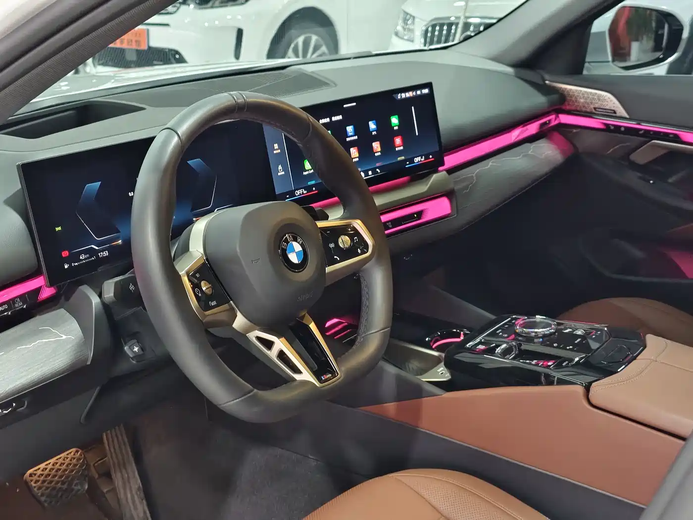 BMW 5 Series 2025 530Li Premium M Sport Package фото 9