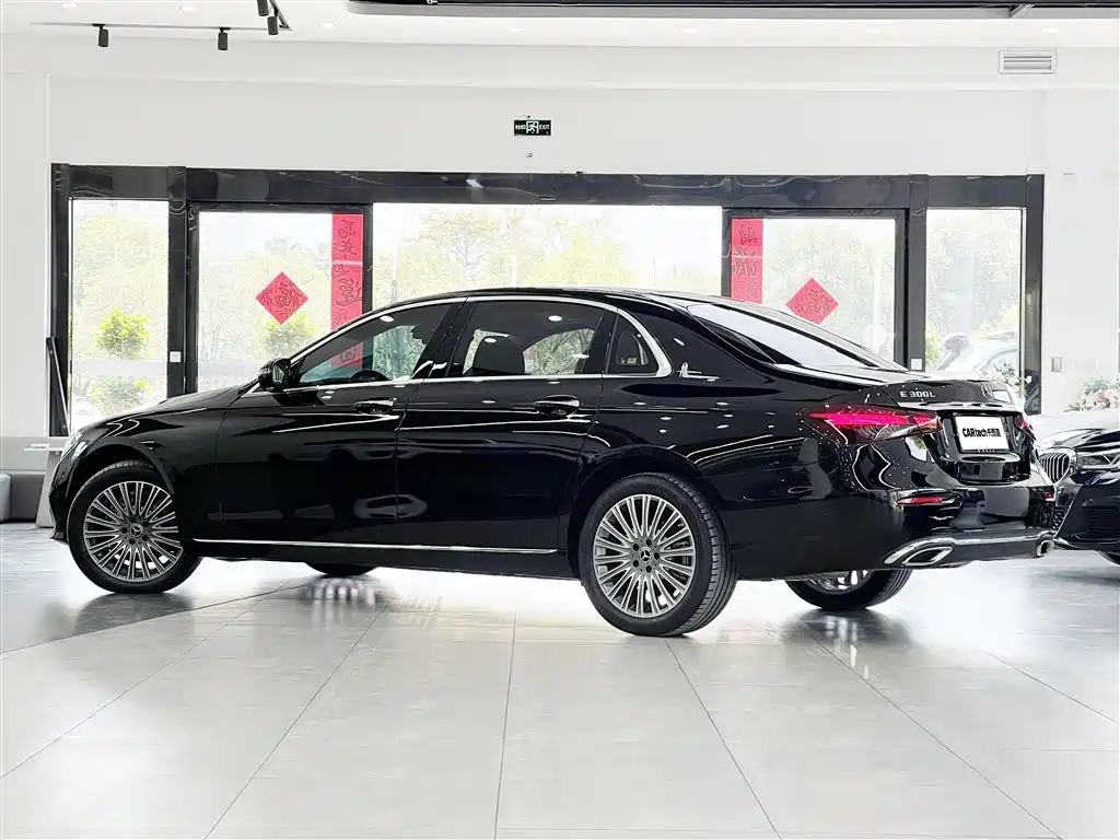 Mercedes-Benz E-Class 2023 Facelift E 300 L Luxury фото 4