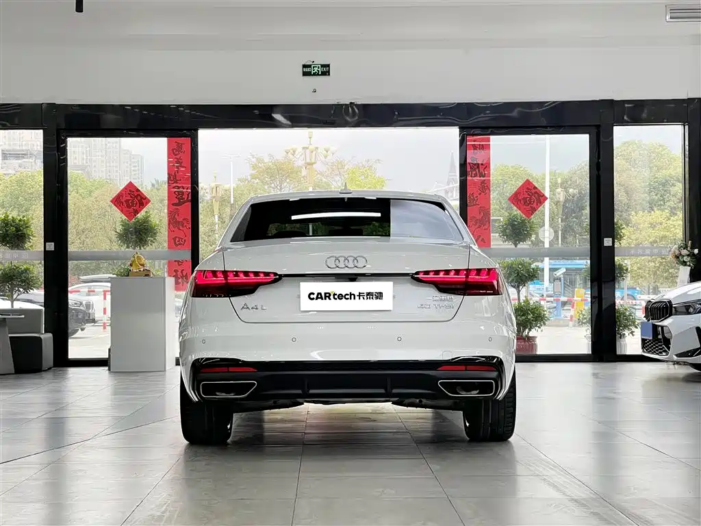 Audi A4L 2022 40 TFSI Luxury Dynamic фото 5