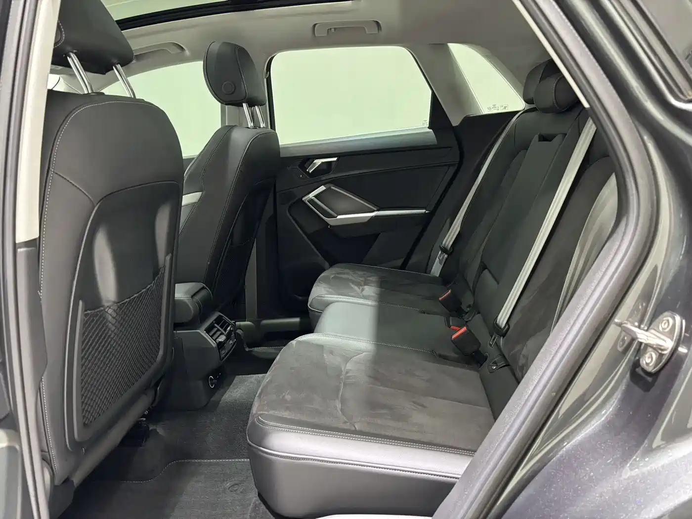 Audi Q3 2023 35 TFSI Fashion Dynamic (1.4T) фото 12