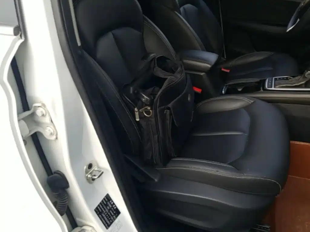 Roewe RX3 2020 2020 1.6L CVT 4G Ultra Comfort Flagship