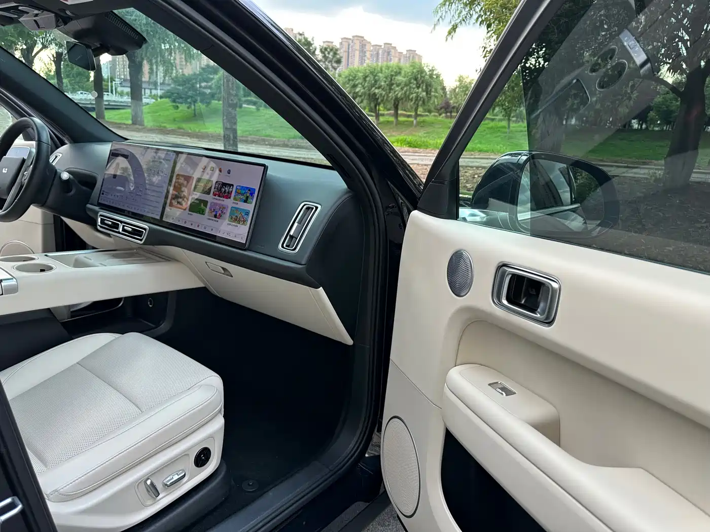Li Auto L6 2025 2025 Max Smart Renewal Edition