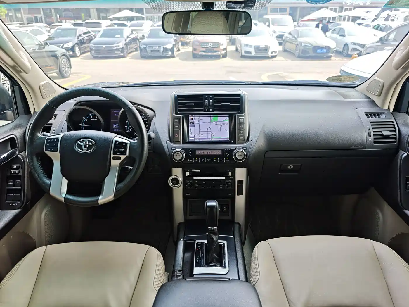 Toyota Prado 2010 4.0L Automatic TX-L NAVI фото 9