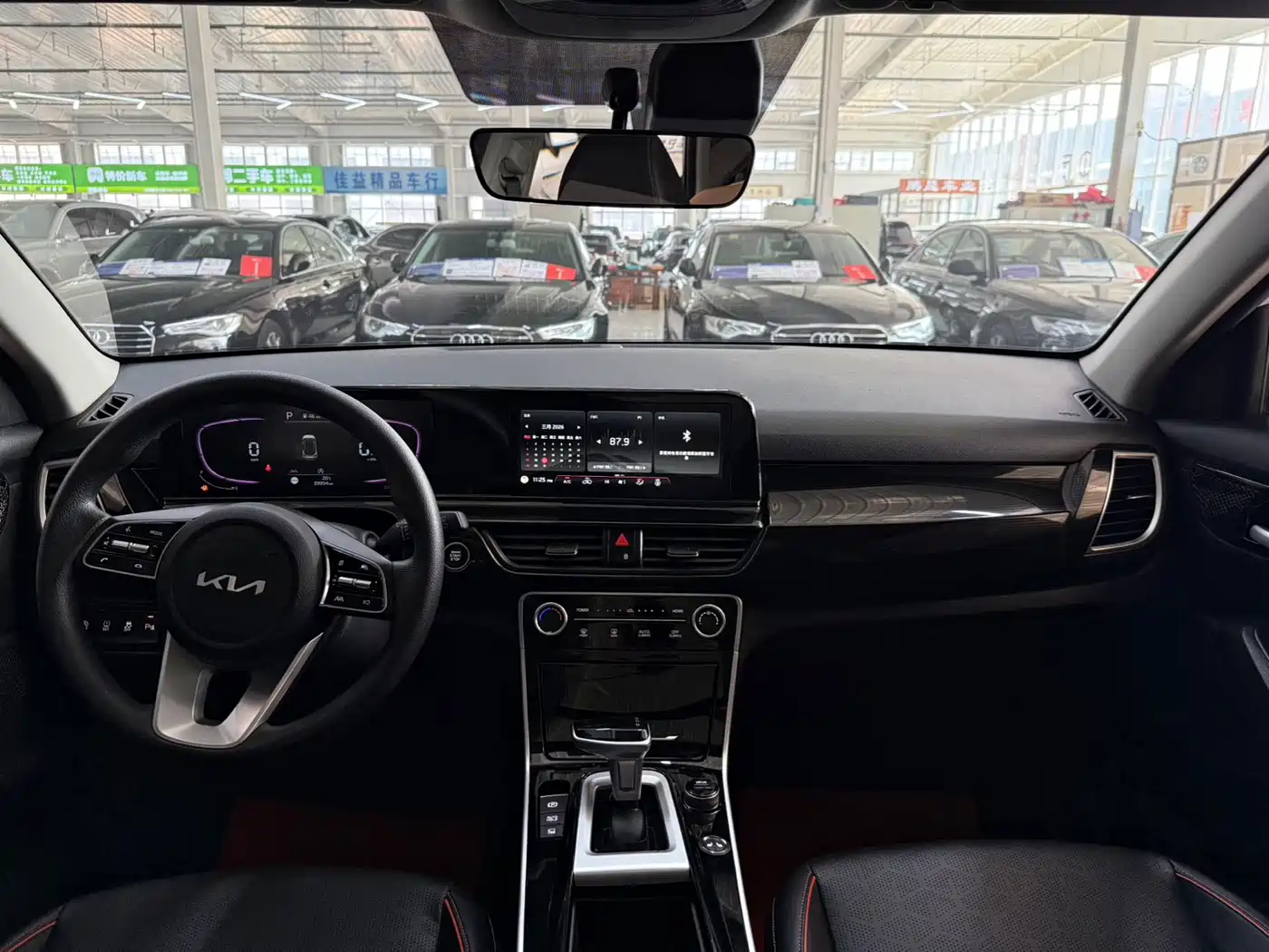 Kia Seltos 2023 1.5L CVT Luxury Edition фото 5