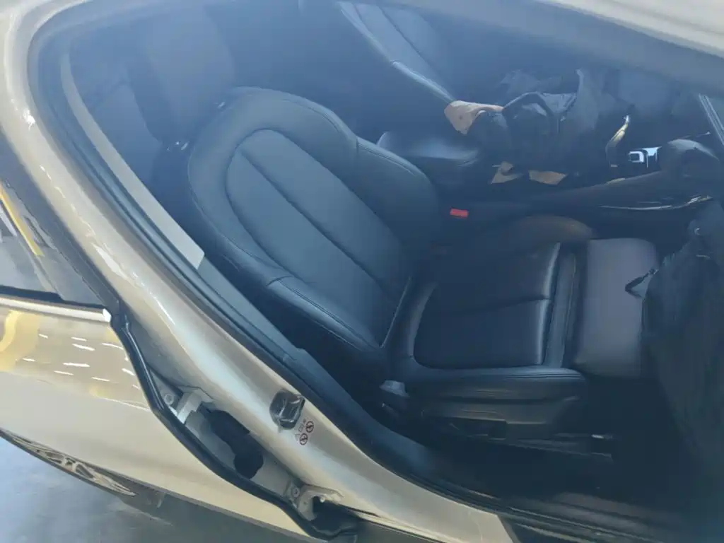 BMW X2 (Import) 2019 2019 sDrive25i Leading M Off-Road Package China VI