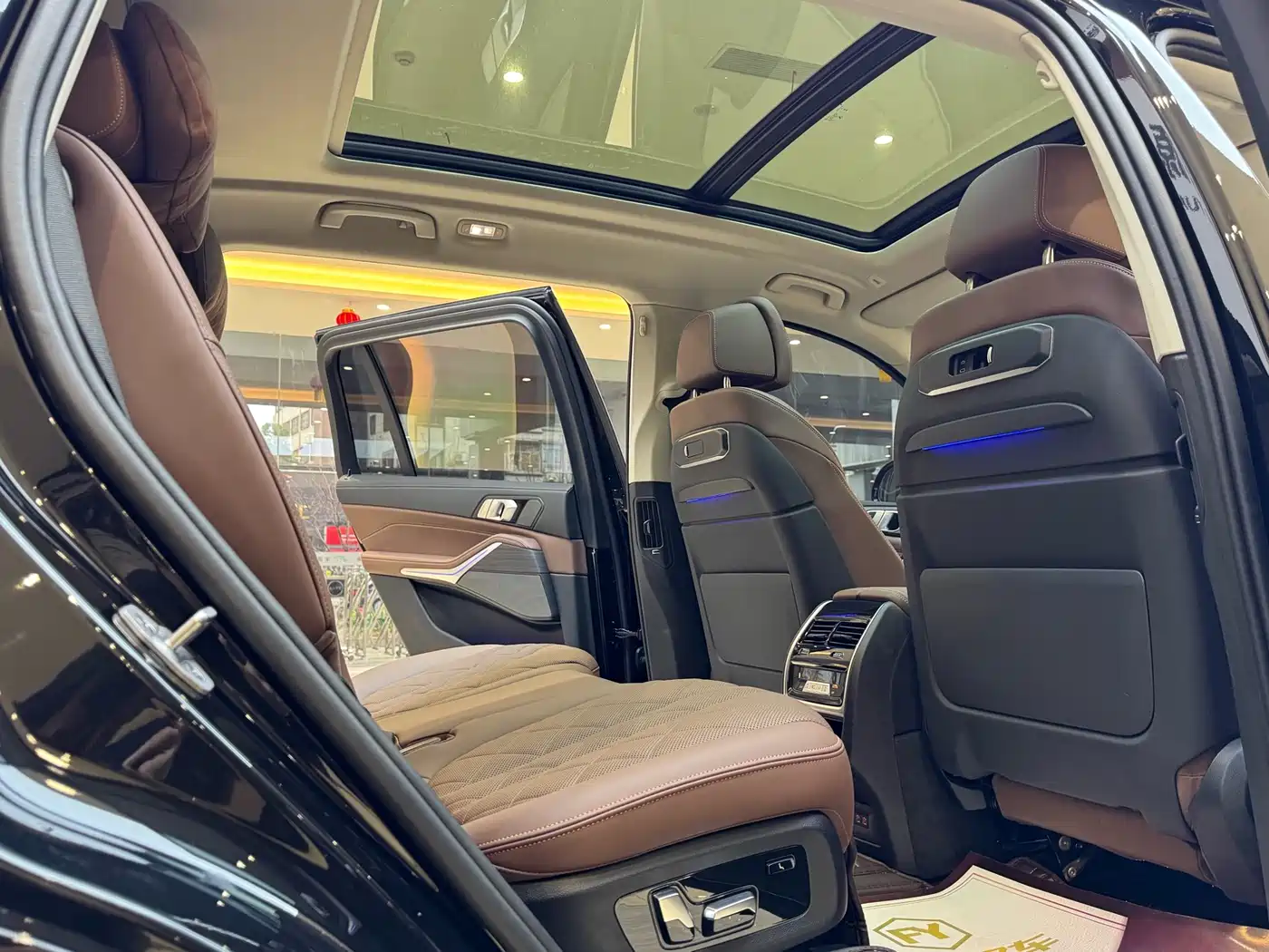 BMW X7 2024 xDrive40i Leading Luxury Package фото 10