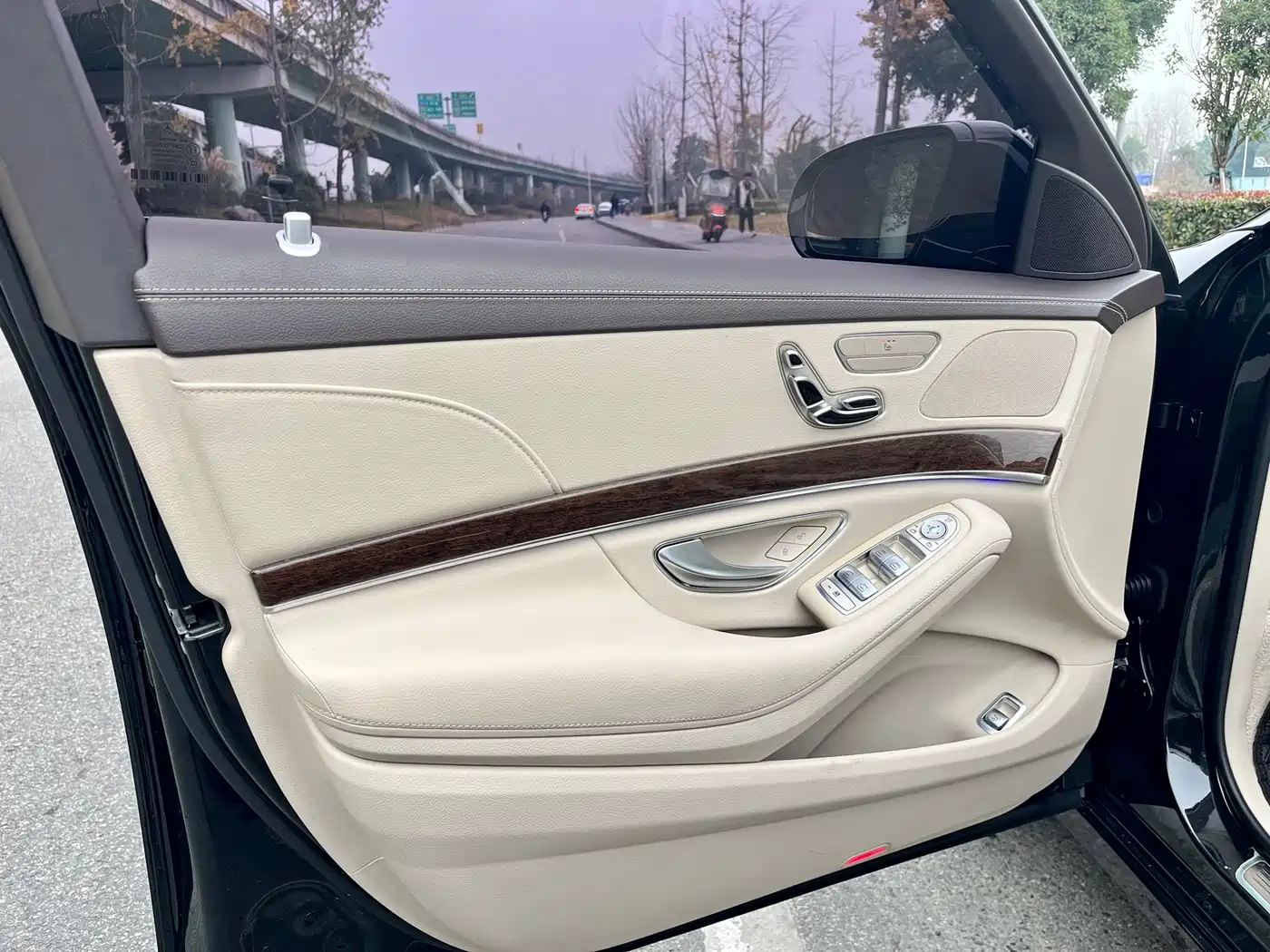 Mercedes-Benz S-Class 2016 S 320 L Business Edition фото 9