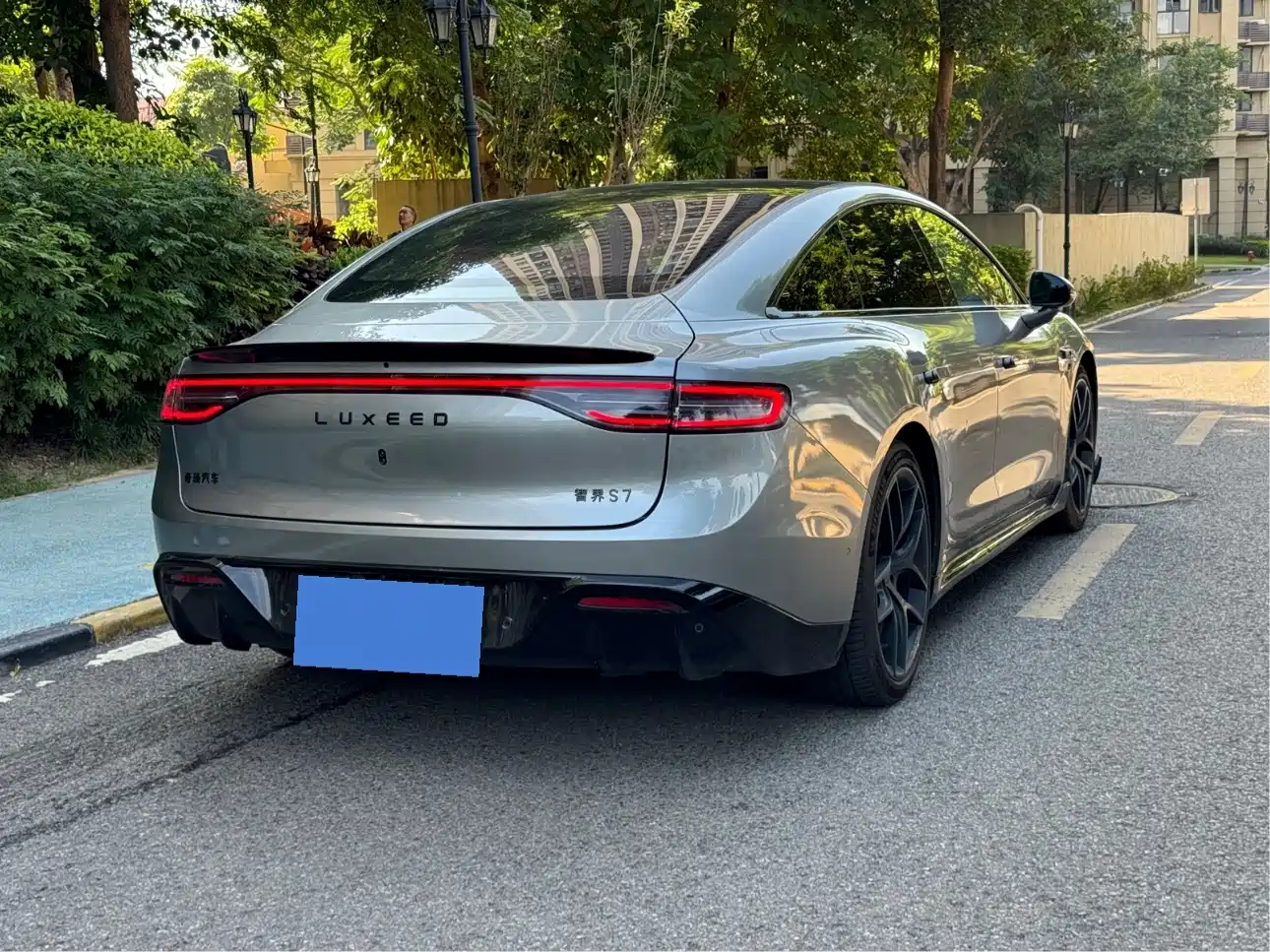Zhijie S7 2026 2025 703km Ultra Sport Edition