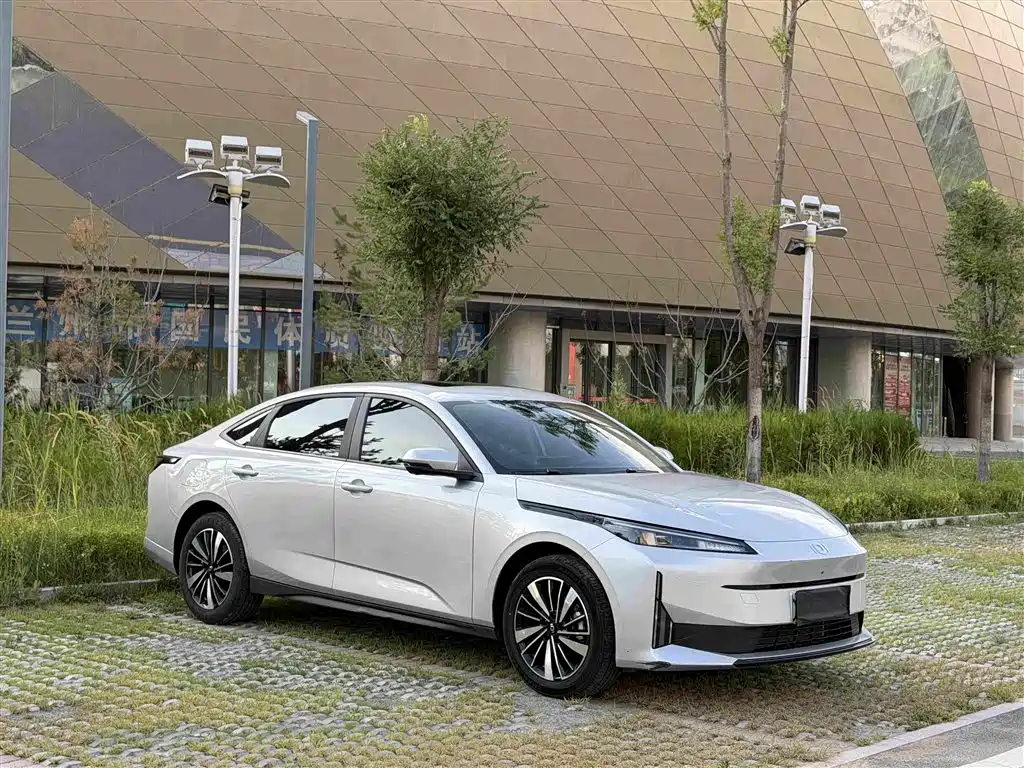 Changan Qiyuan A05 2024 2025 Model True Fragrance Edition 70 Surpass