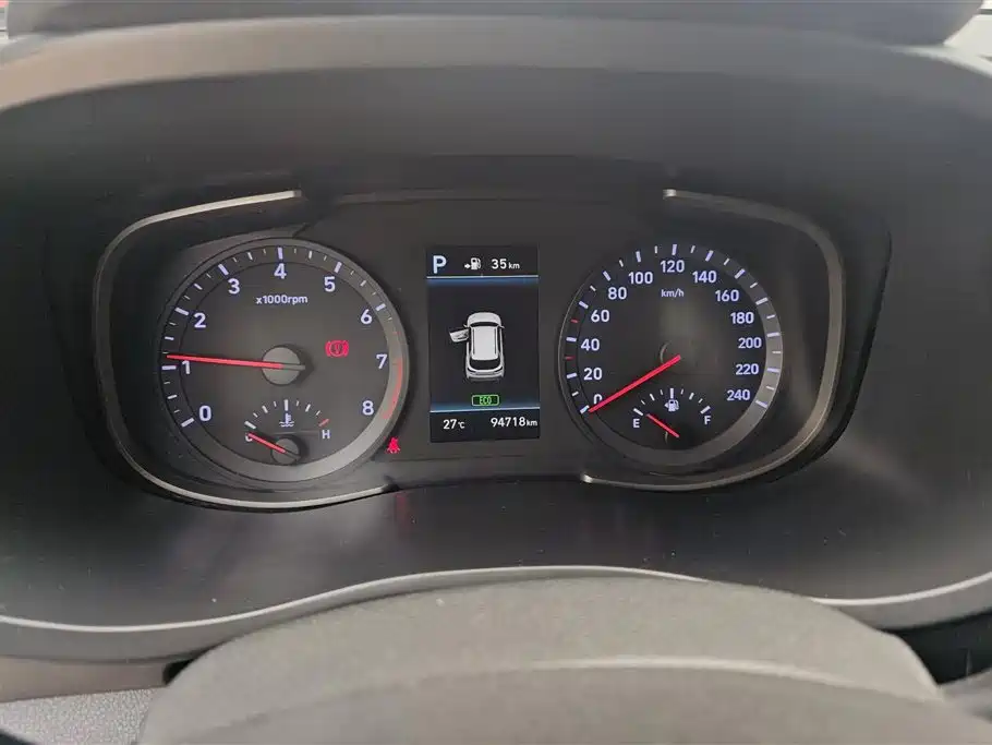 Hyundai Beijing Hyundai ix35 2018 2.0L Automatic 2WD Zhiyong·Enjoyment Edition фото 14