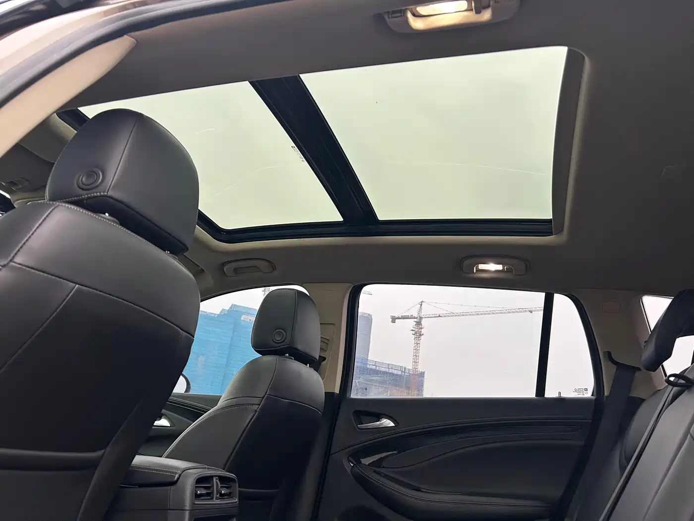 Buick Envision Plus 2017 20T FWD Premium фото 12