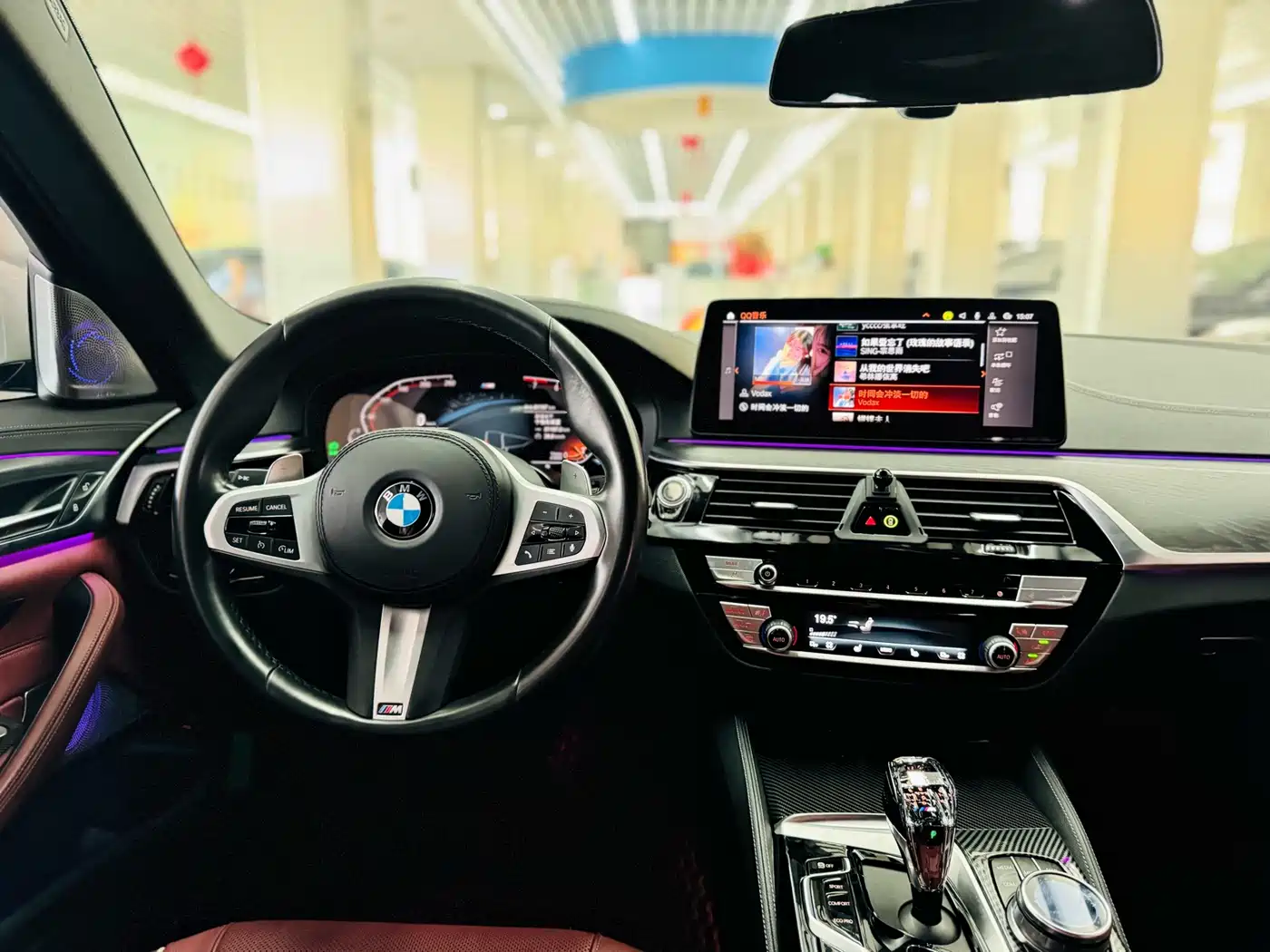 Фото 12 - BMW 5 Series