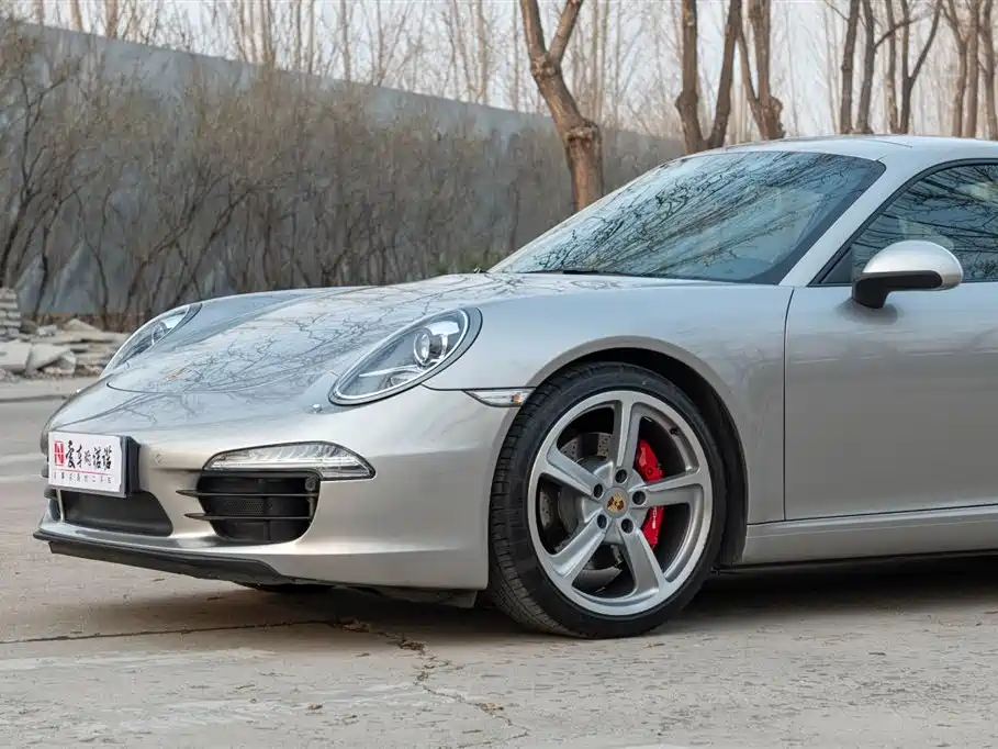 Porsche 911 2012 Carrera S 3.8L фото 12