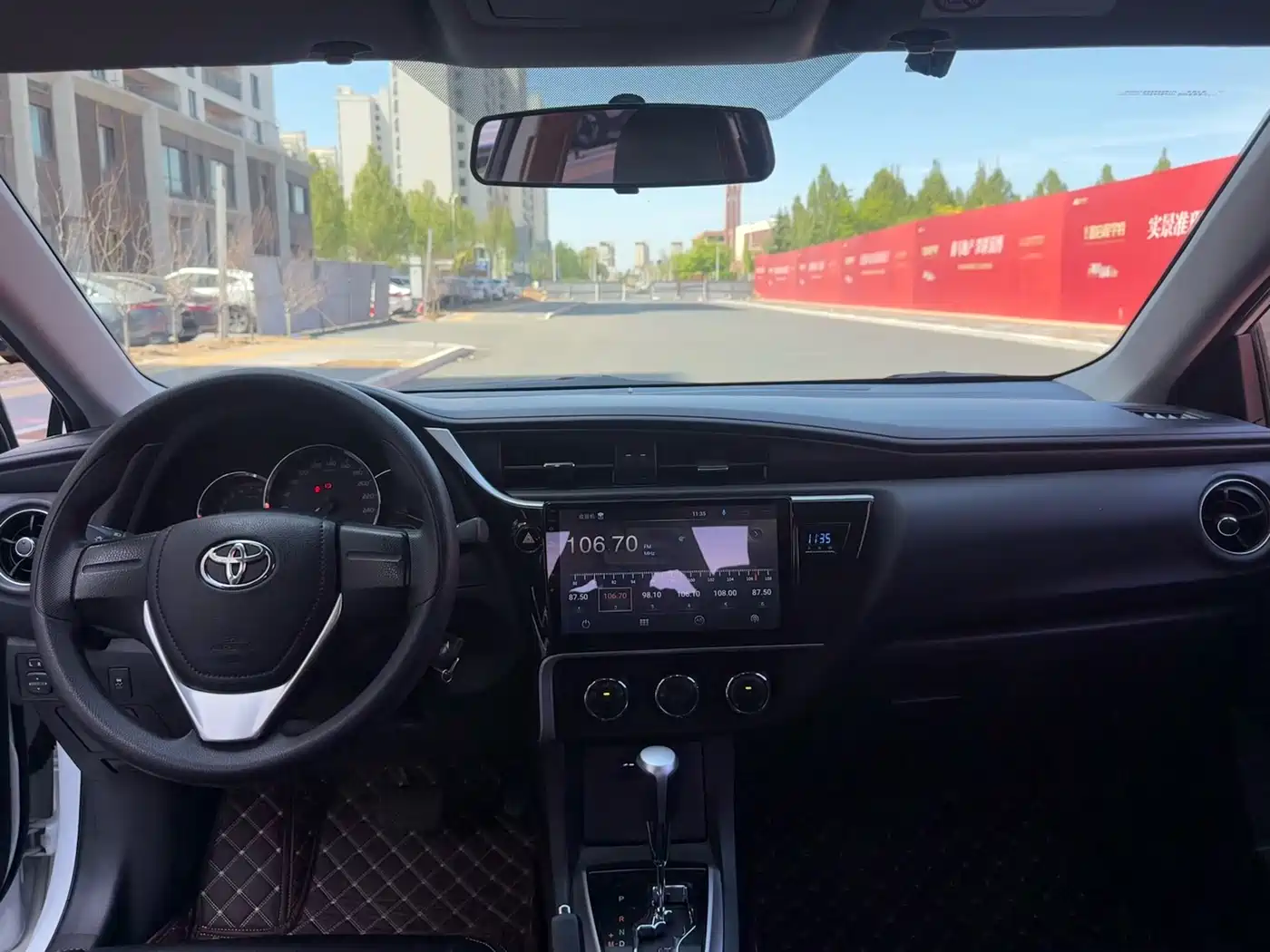 Toyota Corolla 2018 1.2T S-CVT GL Smart Edition фото 7