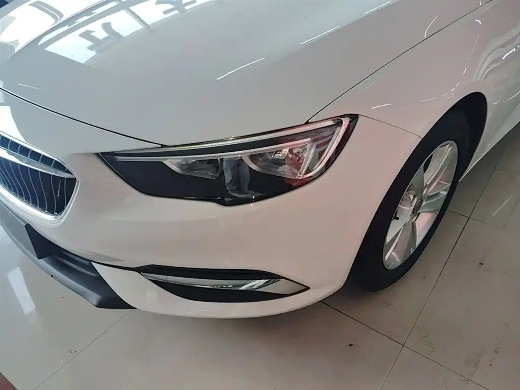 Buick Regal 2019 20T Elite China VI фото 24