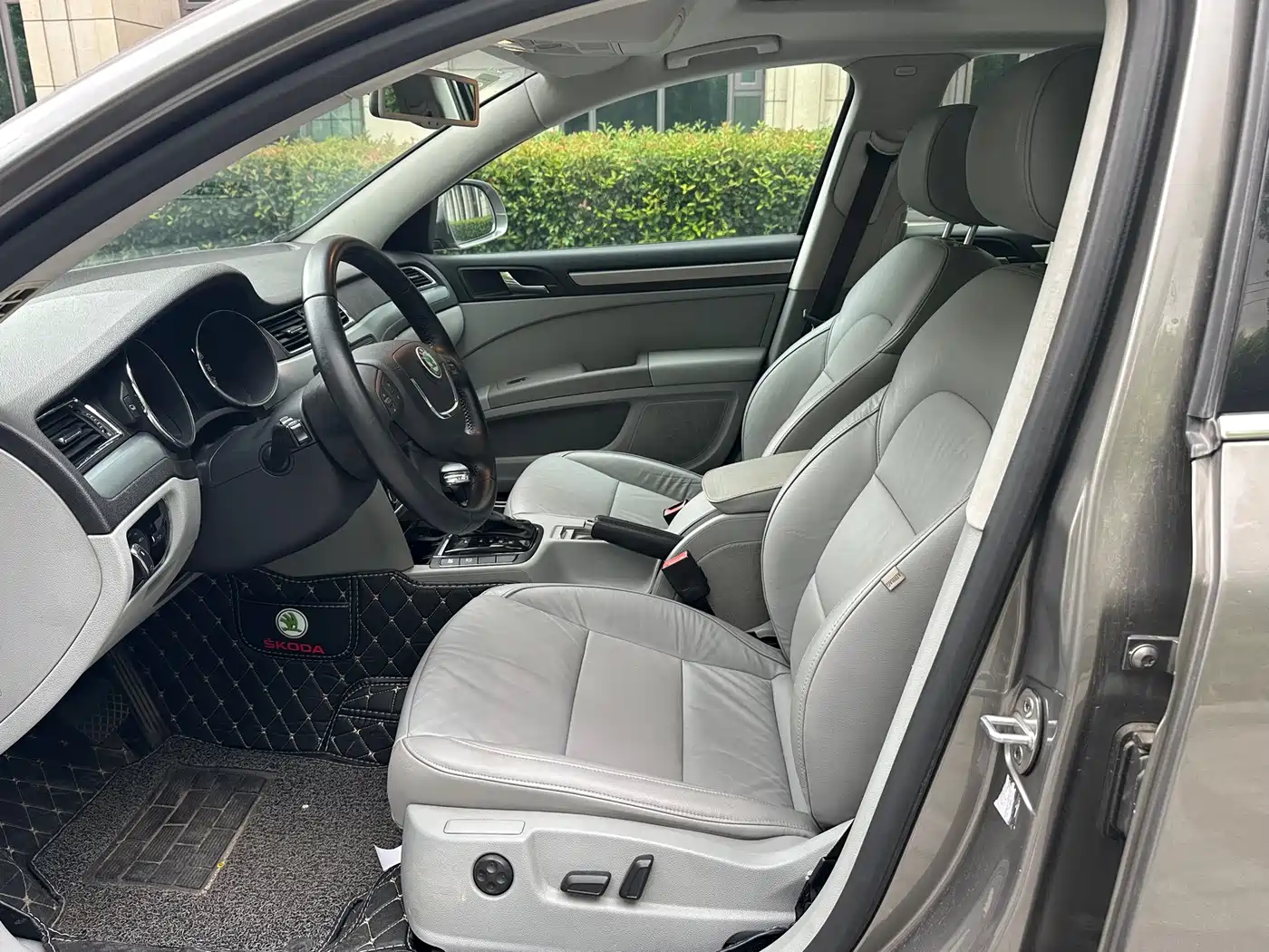 Škoda Superb 2010 2009 1.8TSI Automatic Elegance