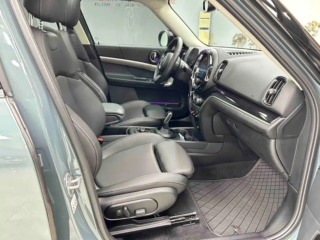 MINI COUNTRYMAN 2023 2023 1.5T COOPER ALL4 Connoisseur