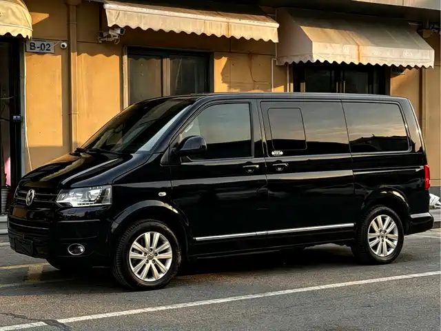  Volkswagen Multivan 2012 2.0TSI 2WD Luxury Edition