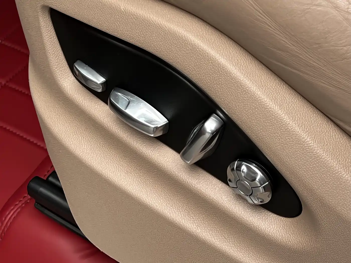 Porsche Cayenne 2019 Cayenne 3.0T фото 12