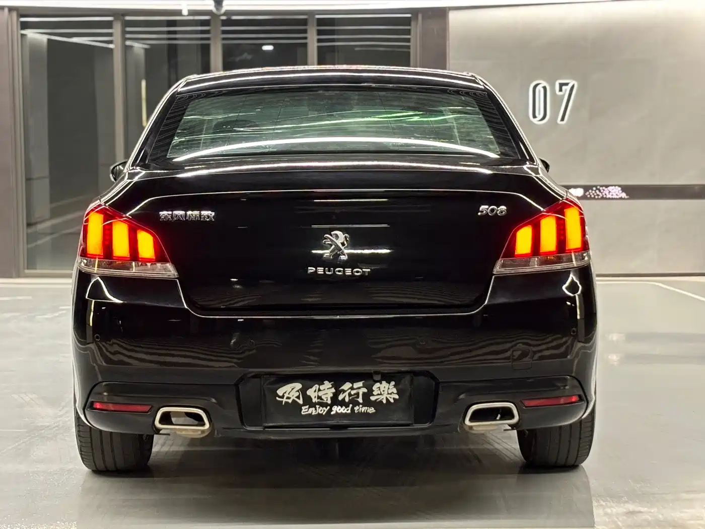 Peugeot 508 2015 2.0L Automatic Zhiyi Edition фото 18