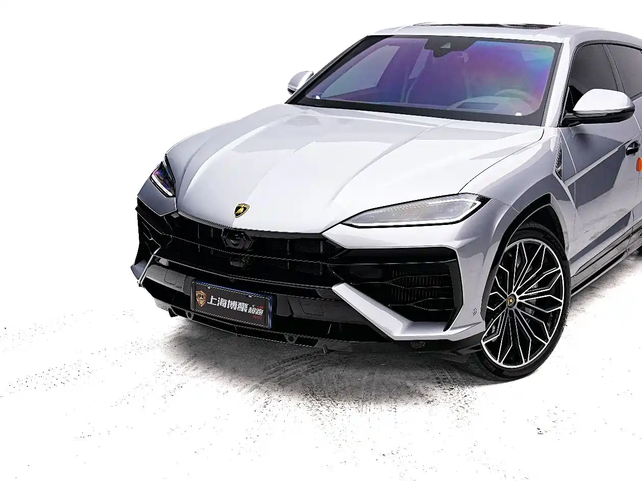 Lamborghini Urus SE 2025 4.0T Standard Edition фото 2