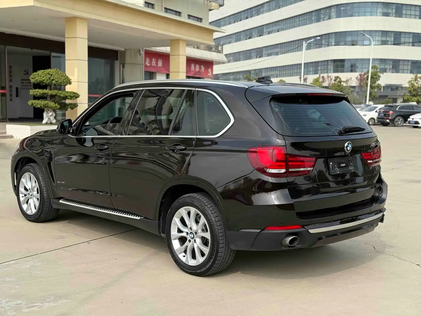 BMW X5 (Import) 2017 xDrive28i фото 12