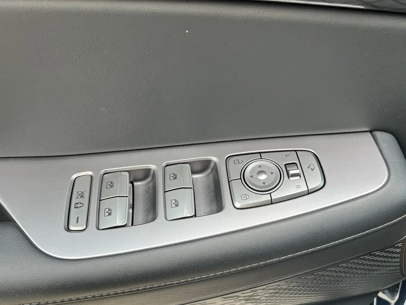 Hyundai Palisade 2021 3.5L Automatic 4WD GLS фото 31