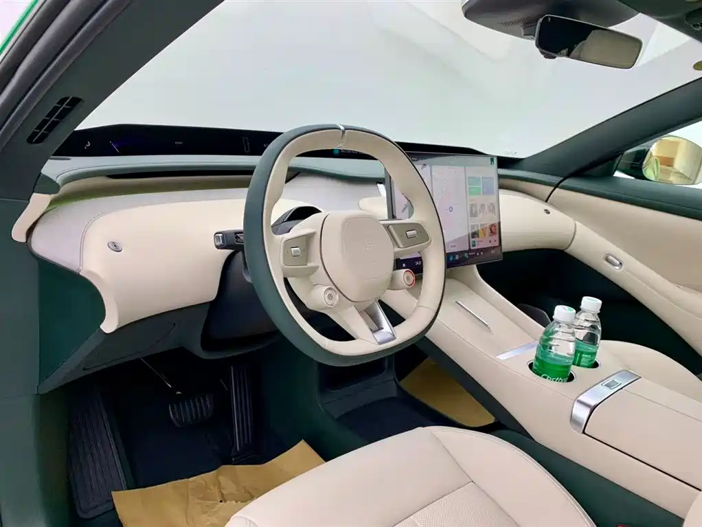 Xiaomi Auto Xiaomi YU7 2025 Extended Range AWD Pro фото 15