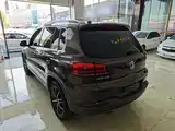 Фото 5 - Volkswagen Tiguan