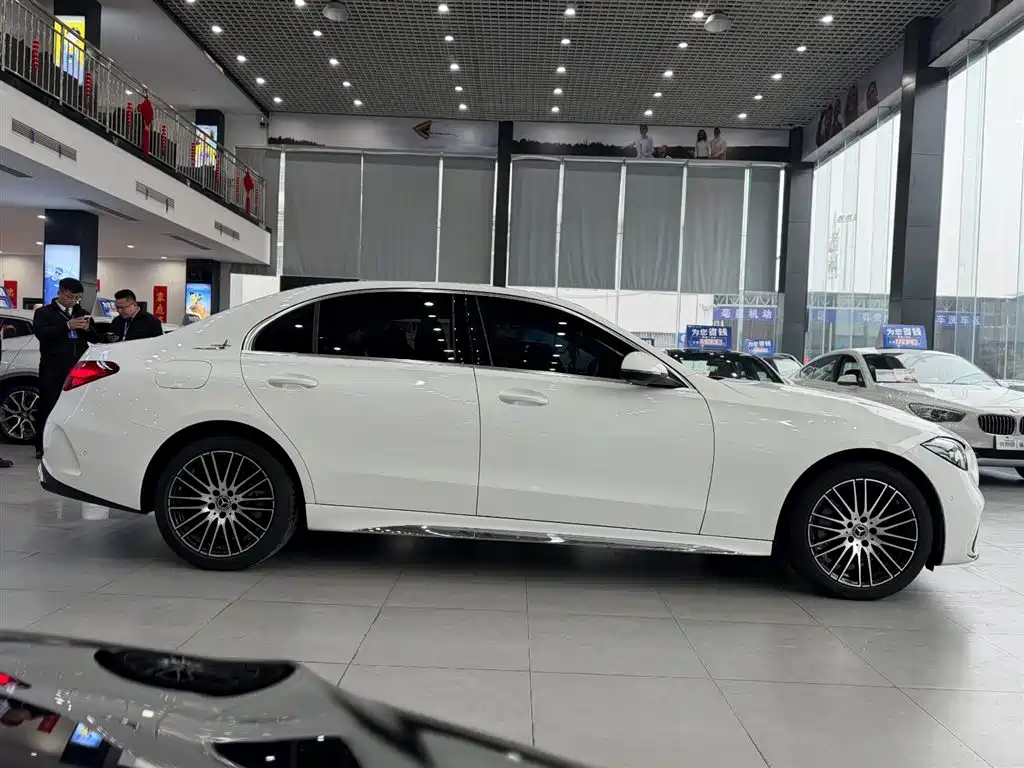 Mercedes-Benz C-Class 2024 Facelift C 260 L Sport фото 9