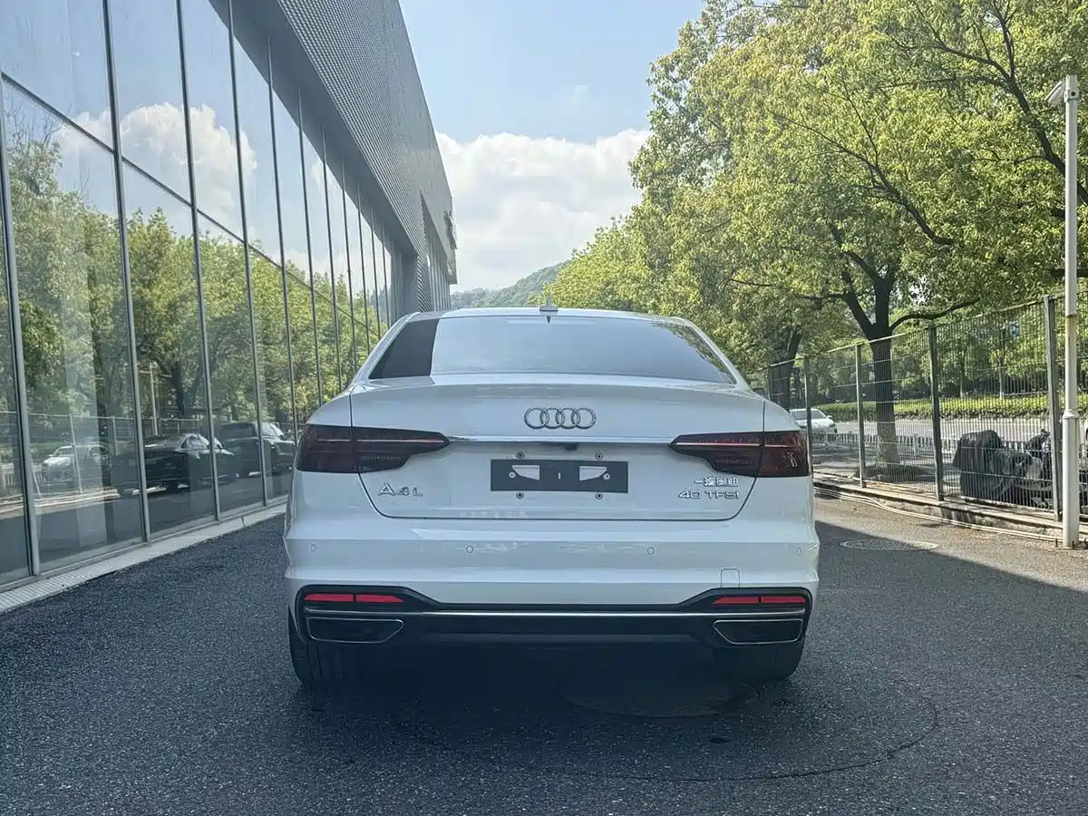 Audi A4L 2020 40 TFSI Fashion Elegance фото 7