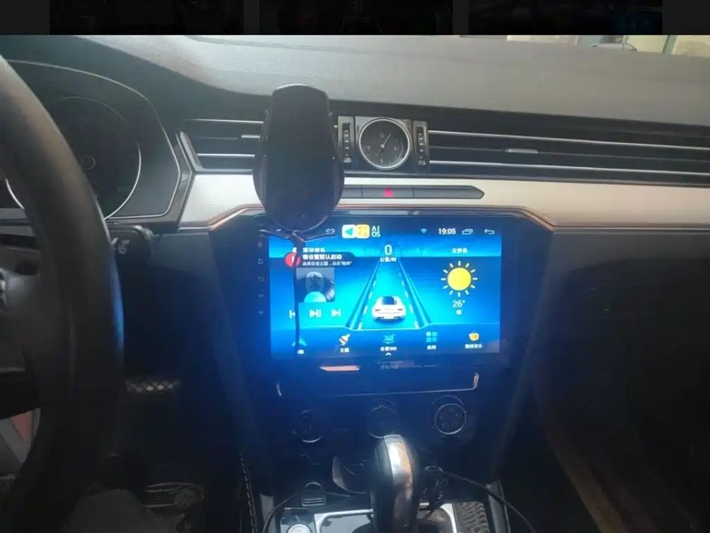 Volkswagen Magotan 2018 330TSI DSG Leading фото 14