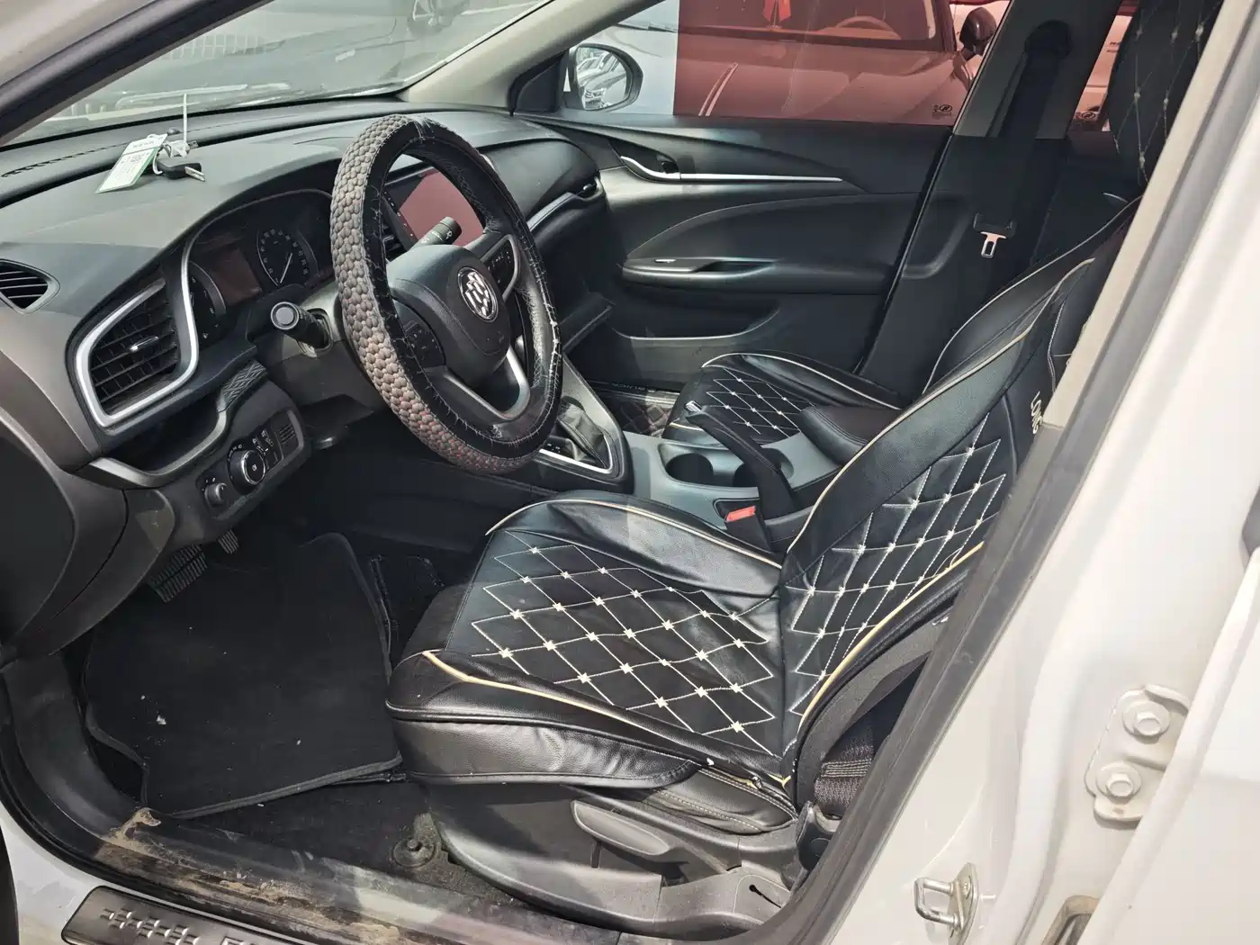 Buick Excelle 2018 18T Automatic Elite фото 4