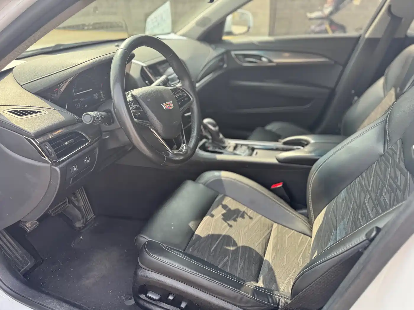 Cadillac ATS-L 2017 28T Technology фото 7