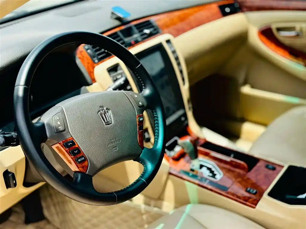 Toyota Crown 2007 3.0L Royal Saloon Navigation фото 8